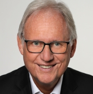 Dr. Hans W. Hagemann